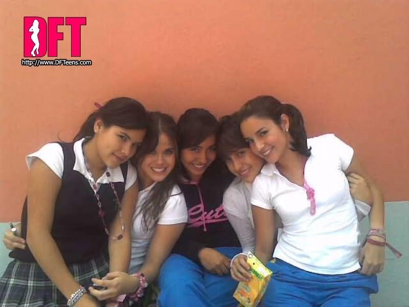 mariani betty sarah gab y mariana.jpg