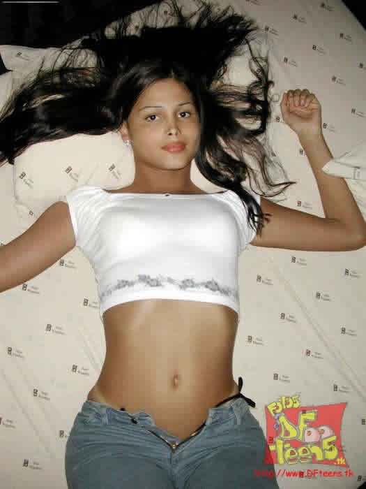ella01.jpg